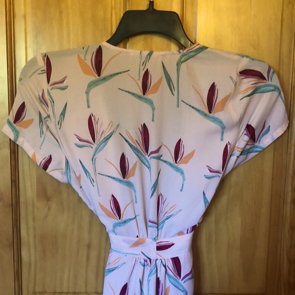 Maxi wrap dress with tie front - Picture 3 of 7